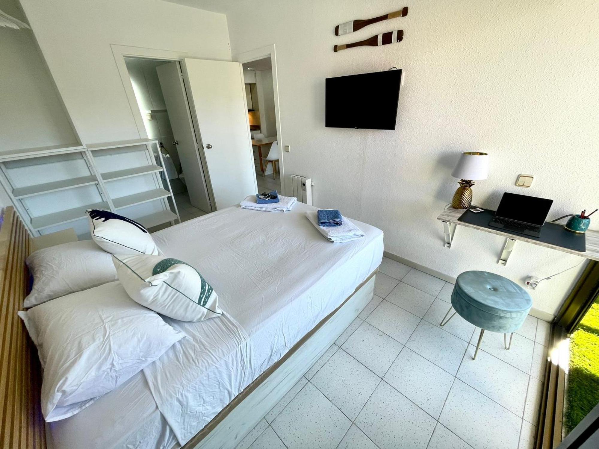 Apartemento Piscina Centro Calella 3 Min Playa Εξωτερικό φωτογραφία