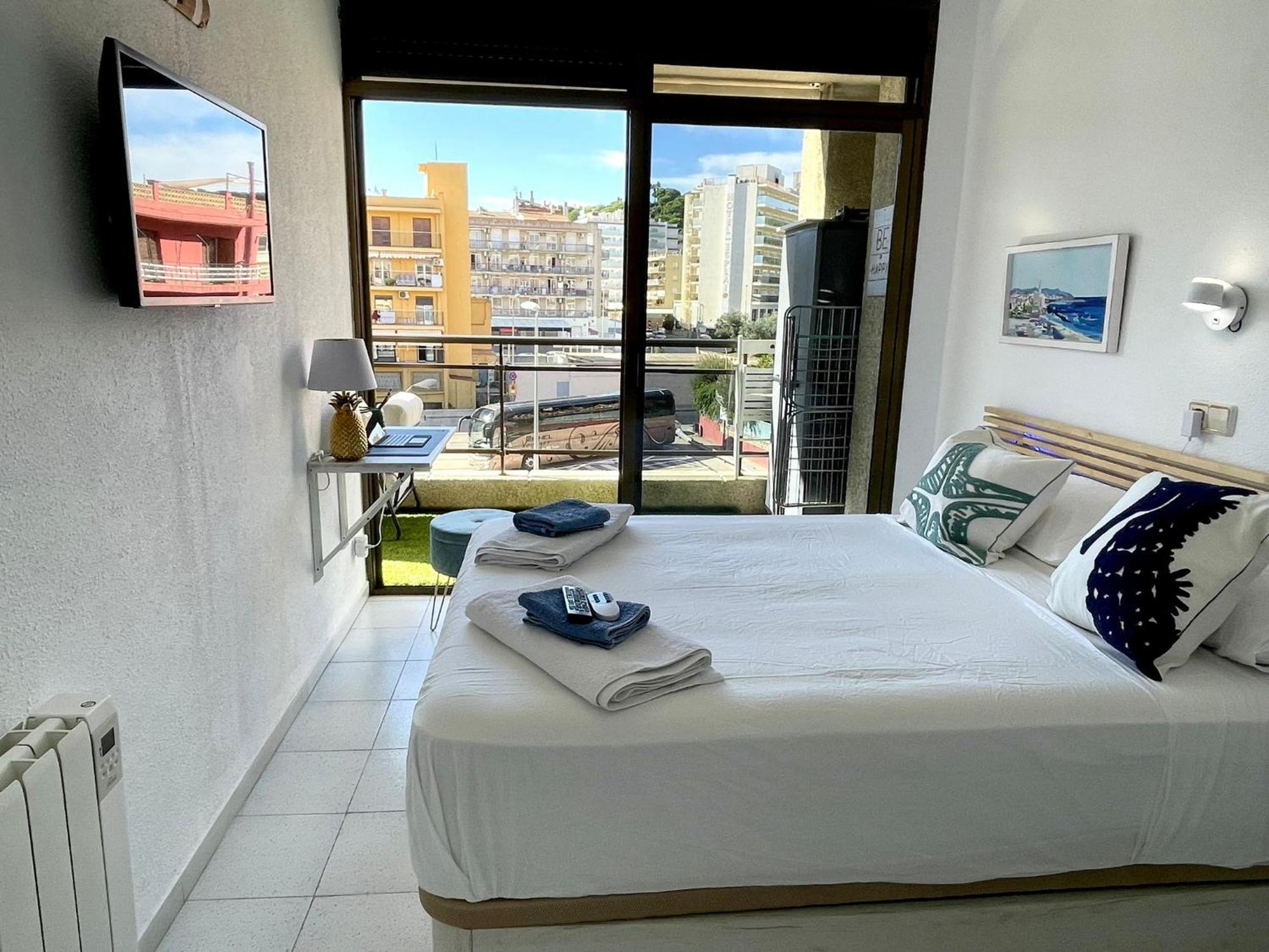 Apartemento Piscina Centro Calella 3 Min Playa Εξωτερικό φωτογραφία